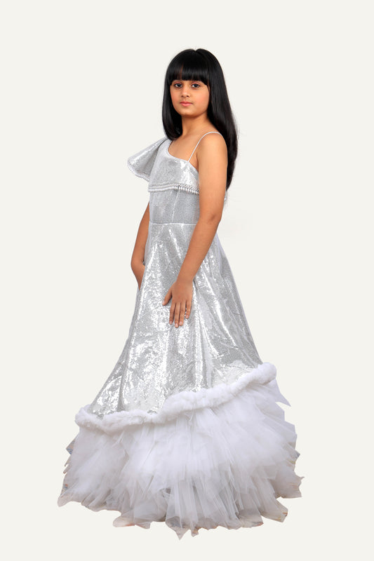 One-Shoulder Silver Fairytale Gown
