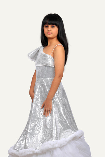 One-Shoulder Silver Fairytale Gown