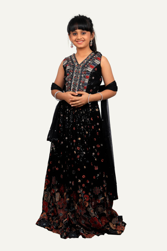 Black Choli Set with Sequence & Thread Work
