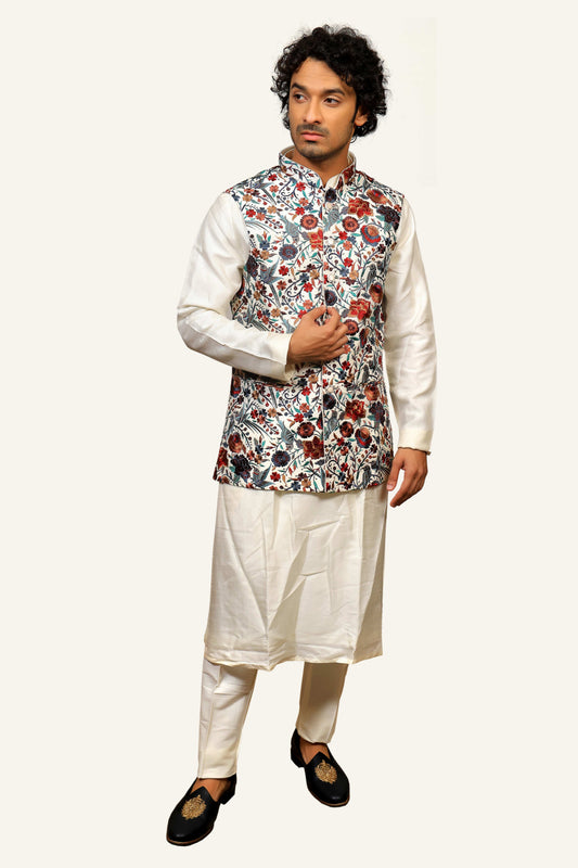 Cream Kurta Set with Kashmiri Multicolor Thread Work